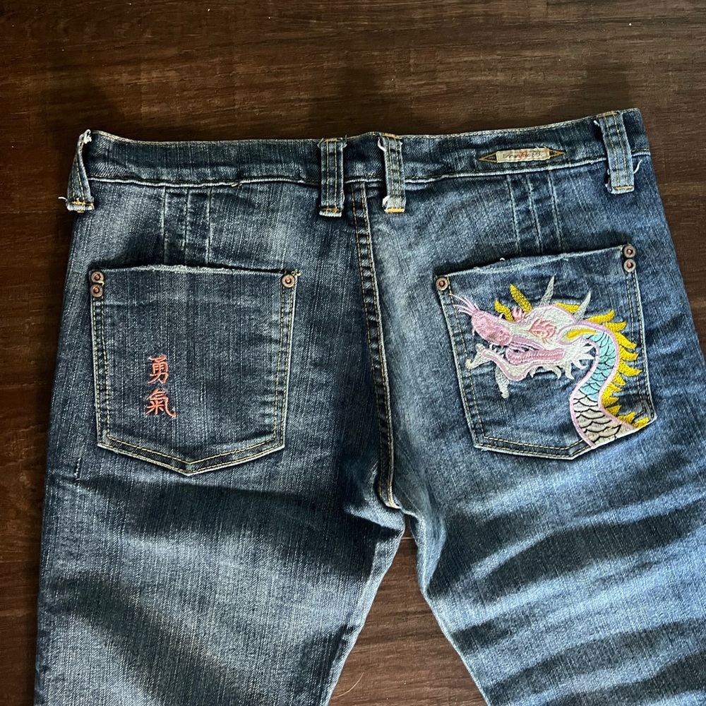 Dragon embroidered jeans